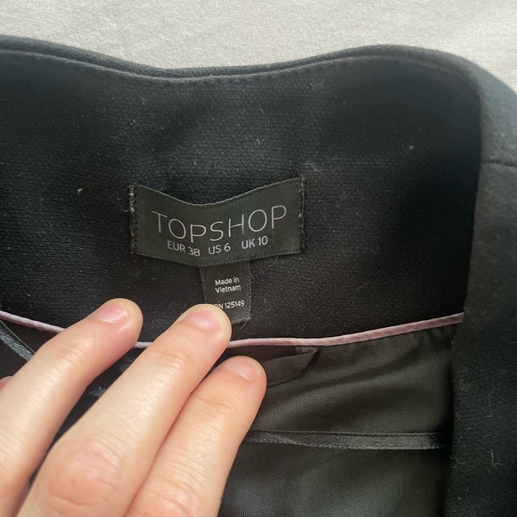 Topshop Suit Crop Jacket - Picture 3 of 3